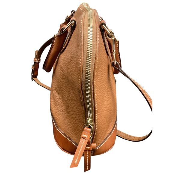 Dooney &Bourke Handbag/ Shoulder Bag Women’s 1Size Pebbled Leather Red Interior - Picture 5 of 10